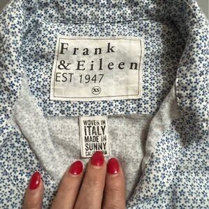 Frank & Eileen Blue Patterned Shirt